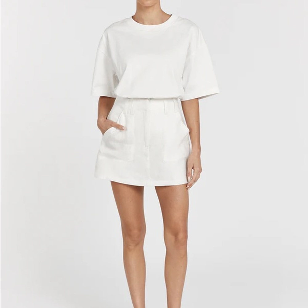 Dissh EVA OFF WHITE LINEN SKORT